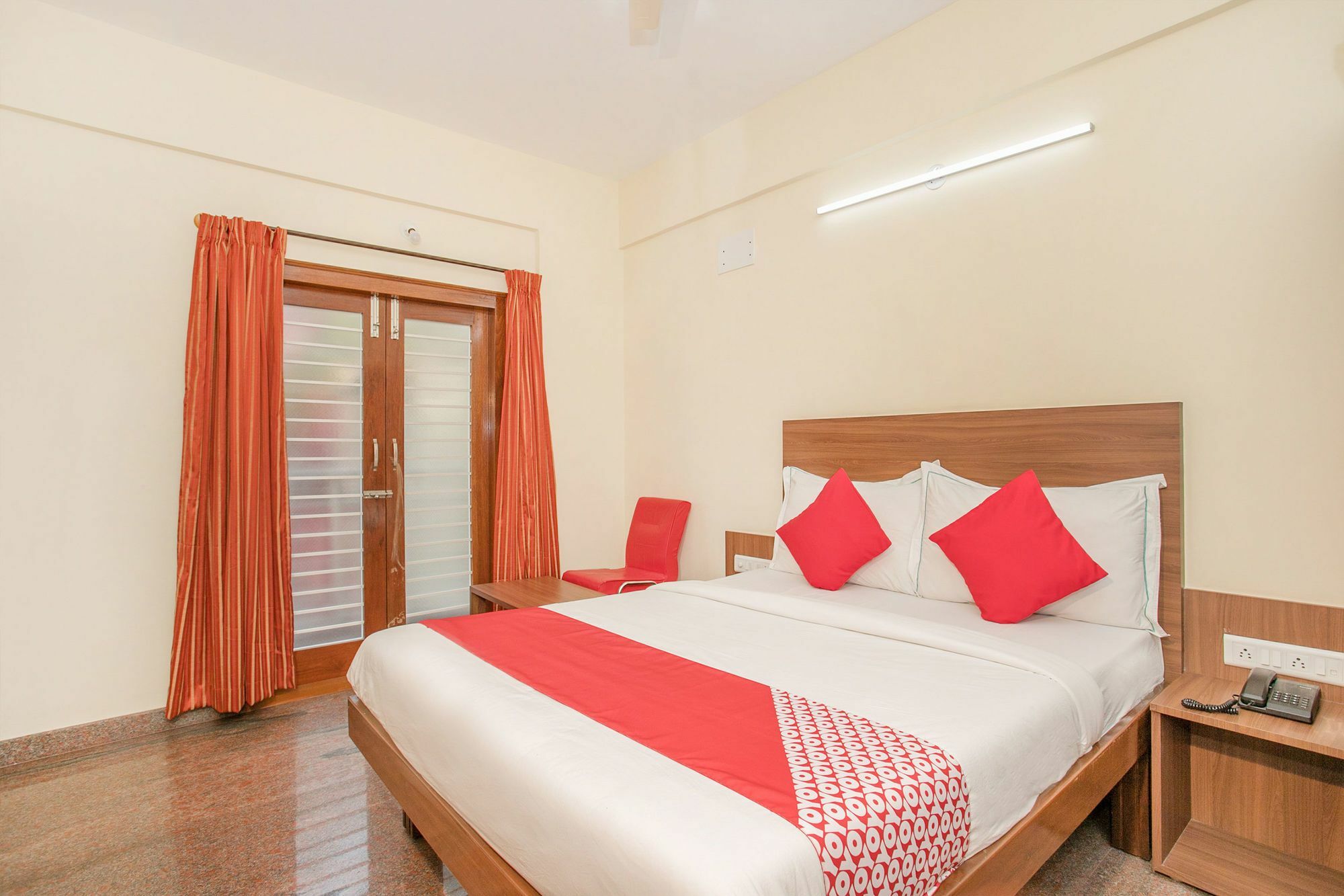 Hotel O Champion Comfort Near Hosahalli Metro Station Bangalore Extérieur photo