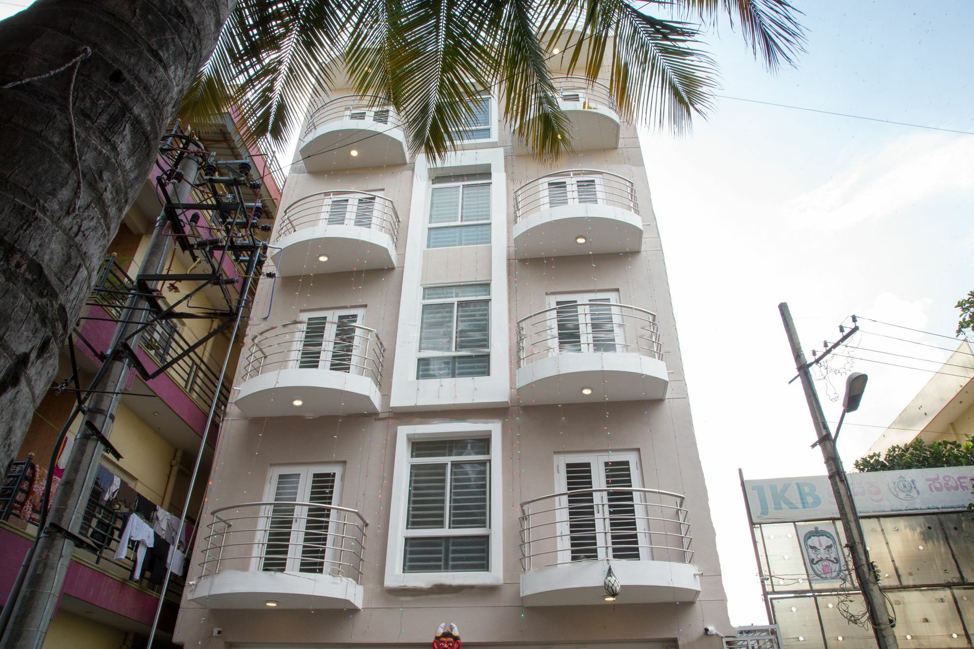 Hotel O Champion Comfort Near Hosahalli Metro Station Bangalore Extérieur photo